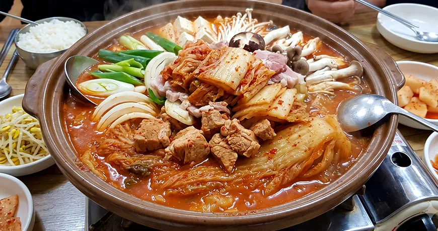 Kimchi Hot Pot | 김치전골